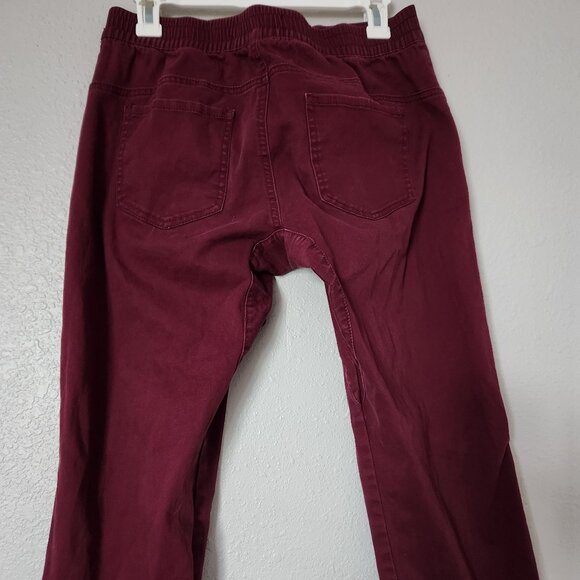 Rue 21 burgundy pants M - Picture 9 of 13
